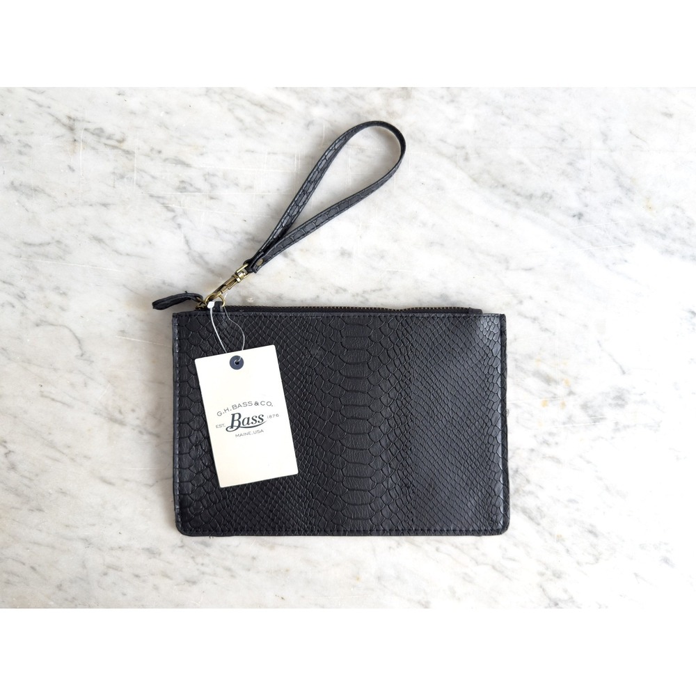 Bass Wristlet Clutch‎ Purse Black Vegan Leather NWT